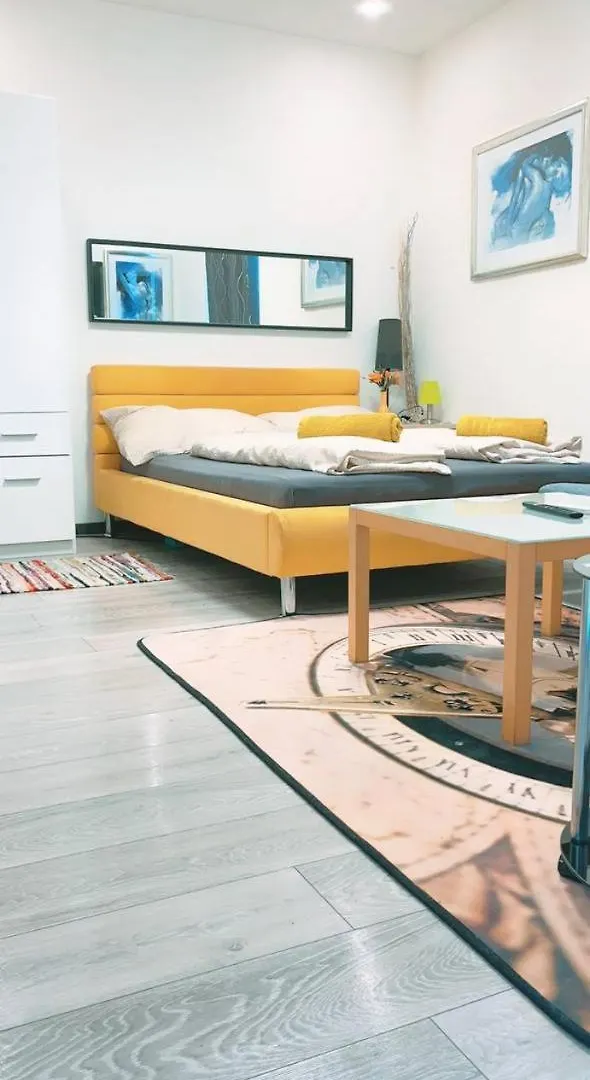 Studio In City Center Km3A Viena